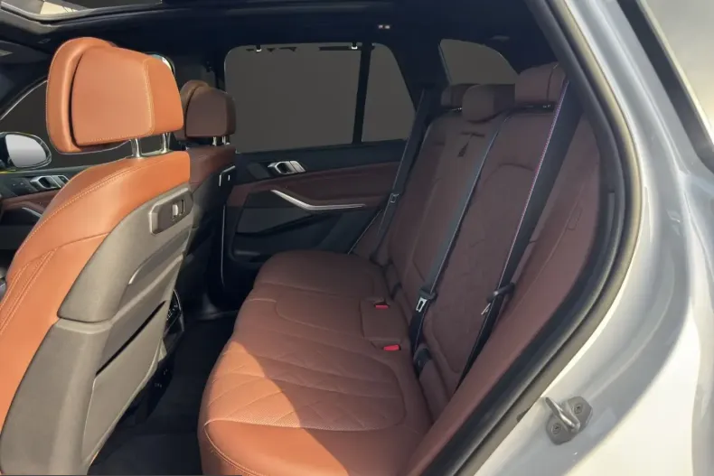 BMW X5 (Seria X) din 2025 cu 43.400 km - oferta BMW259447 - foto 18