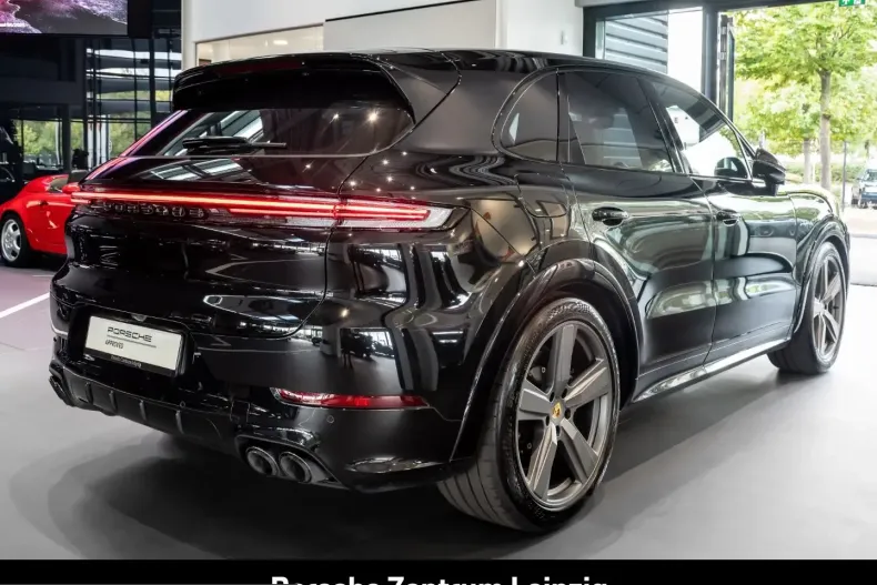 Porsche Cayenne din 2024 cu 26.945 km - oferta POR259451 - foto 6
