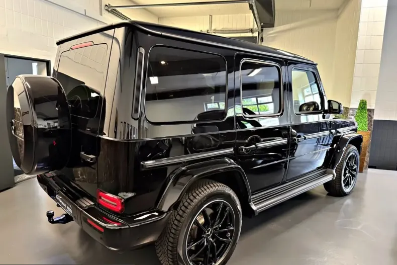 Mercedes-Benz G 450 (Clasa G) din 2025 cu 11.500 km - oferta MER259463 - foto 16