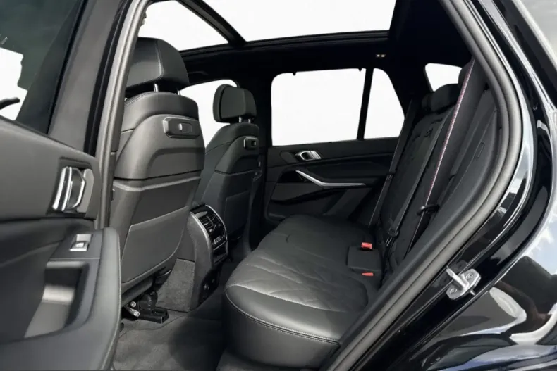 BMW X5 (Seria X) din 2025 cu 26.601 km - oferta BMW259483 - foto 8
