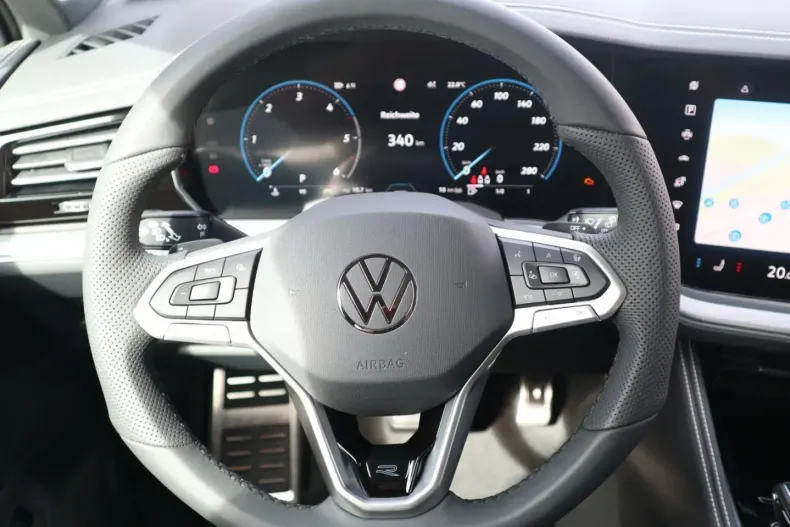 Volkswagen Touareg din 2025 cu 19.900 km - oferta VOL259489 - foto 11