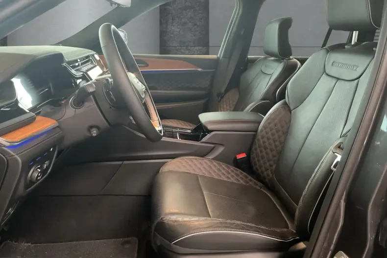 Jeep Grand Cherokee din 2025 cu 25.000 km - oferta JEE259497 - foto 8