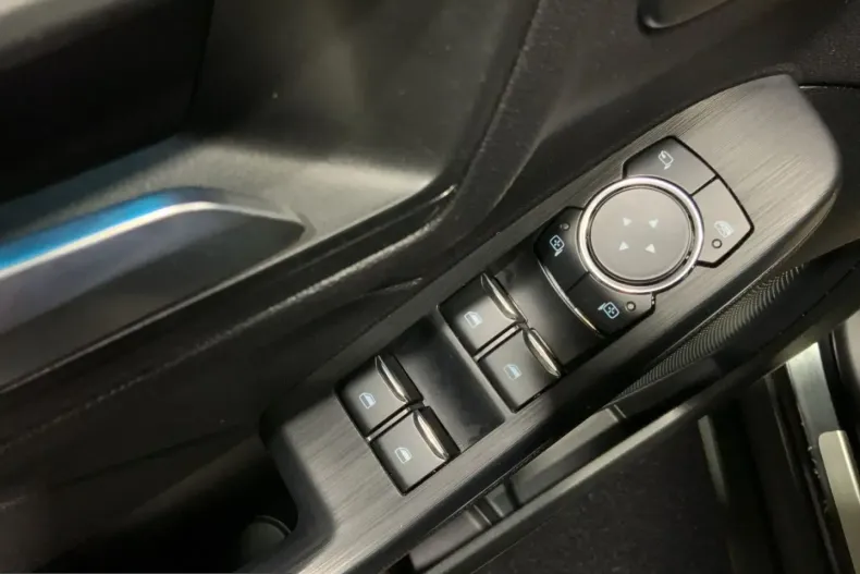 Ford Kuga din 2024 cu 10.156 km - oferta FOR259513 - foto 16