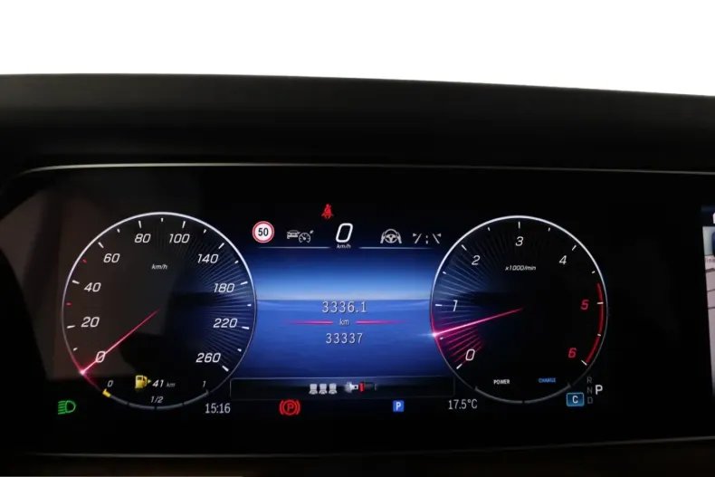 Mercedes-Benz G 450 (Clasa G) din 2025 cu 33.330 km - oferta MER259519 - foto 10