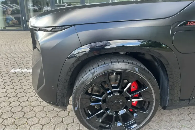 BMW XM (Seria X) din 2025 cu 17.900 km - oferta BMW259524 - foto 15
