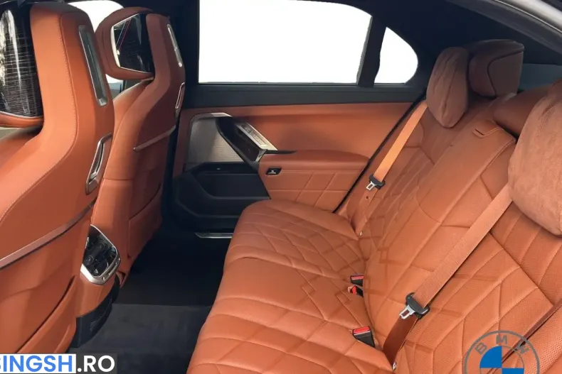 BMW 750 (Seria 7) din 2025 cu 29.980 km - oferta BMW259525 - foto 9