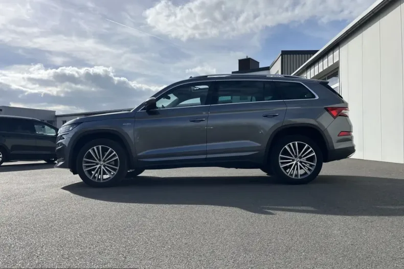 Skoda Kodiaq din 2023 cu 67.631 km - oferta SKO259531 - foto 2