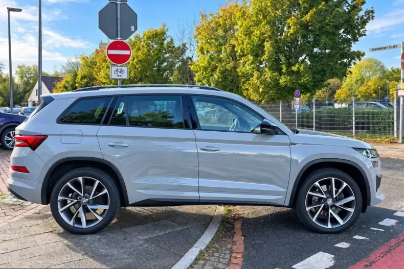 Skoda Kodiaq din 2023 cu 86.300 km - oferta SKO259535 - foto 3