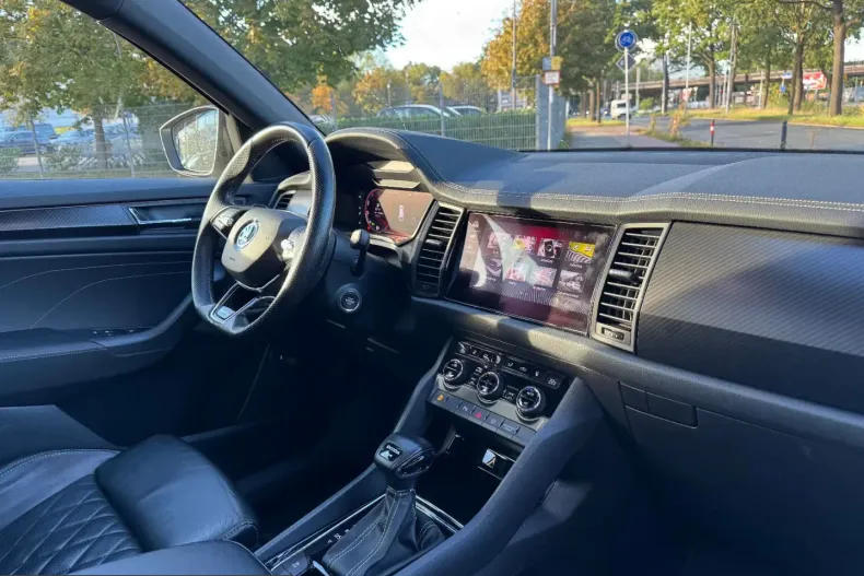 Skoda Kodiaq din 2023 cu 86.300 km - oferta SKO259535 - foto 13