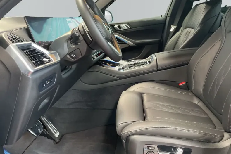 BMW X6 (Seria X) din 2024 cu 5.965 km - oferta BMW259546 - foto 8