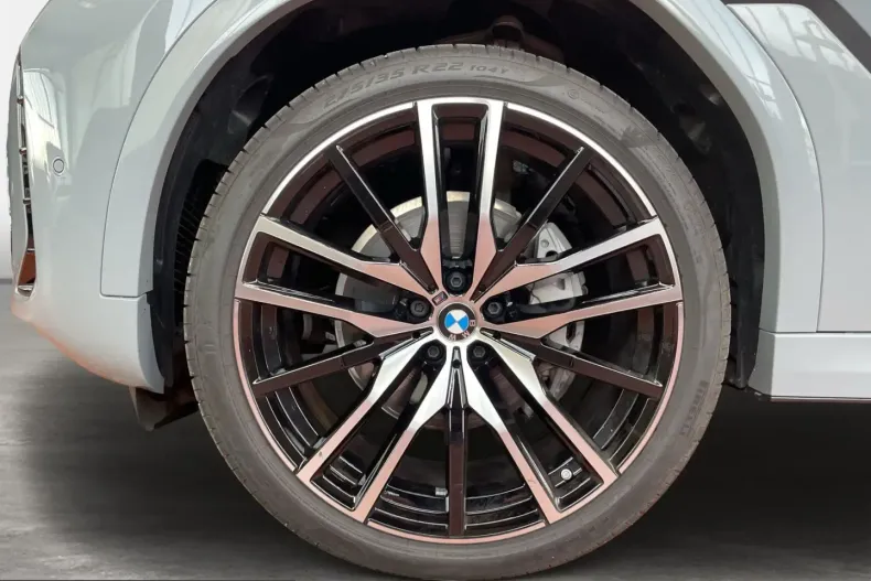 BMW X6 (Seria X) din 2024 cu 5.965 km - oferta BMW259546 - foto 17
