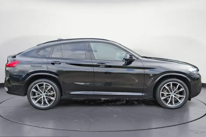BMW X4 (Seria X) din 2023 cu 45.990 km - oferta BMW259554 - foto 6