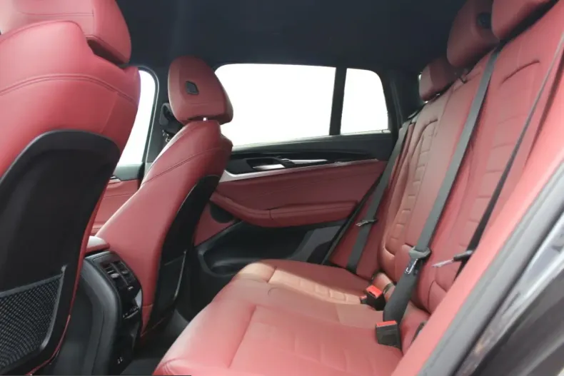 BMW X4 (Seria X) din 2023 cu 57.559 km - oferta BMW259557 - foto 12