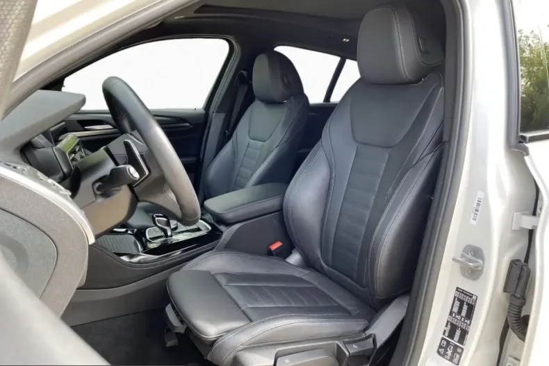 BMW X4 (Seria X) din 2025 cu 25.000 km - oferta BMW259560 - foto 8