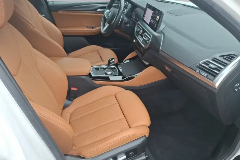 BMW X4 (Seria X) din 2023 cu 40.900 km - oferta BMW259562 - foto 12