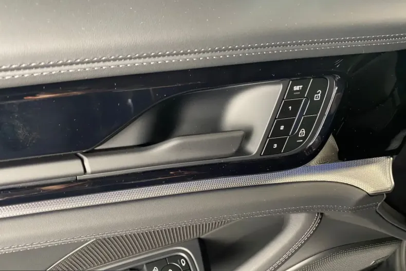 Porsche Panamera din 2025 cu 19.900 km - oferta POR259583 - foto 26