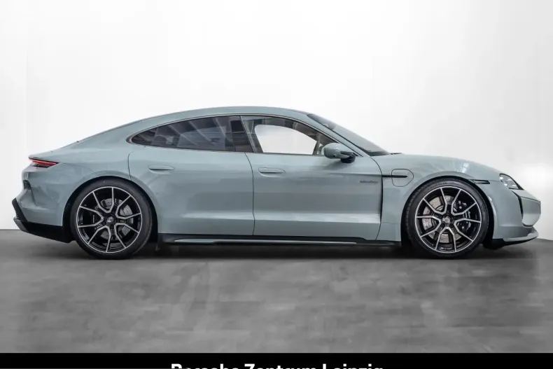 Porsche Taycan din 2025 cu 22.761 km - oferta POR259584 - foto 6