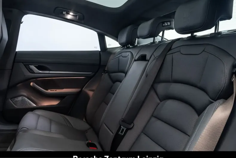 Porsche Taycan din 2025 cu 22.761 km - oferta POR259584 - foto 18