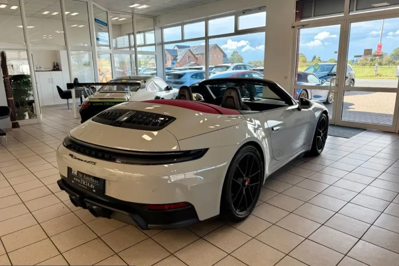 Porsche 992 din 2025 cu 4.576 km - oferta POR259588 - foto 7
