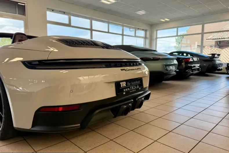 Porsche 992 din 2025 cu 4.576 km - oferta POR259588 - foto 8