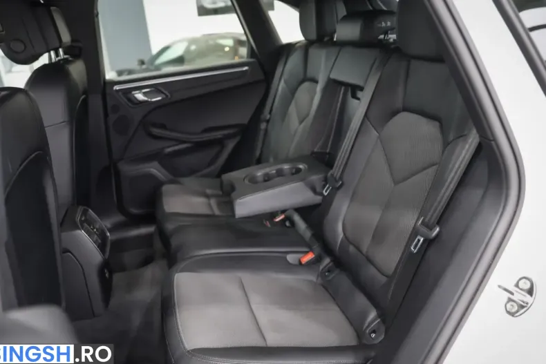 Porsche Macan din 2022 cu 48.656 km - oferta POR259601 - foto 10