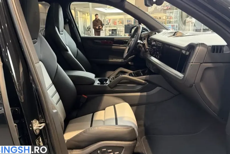 Porsche Cayenne din 2026 cu 6.950 km - oferta POR259621 - foto 13