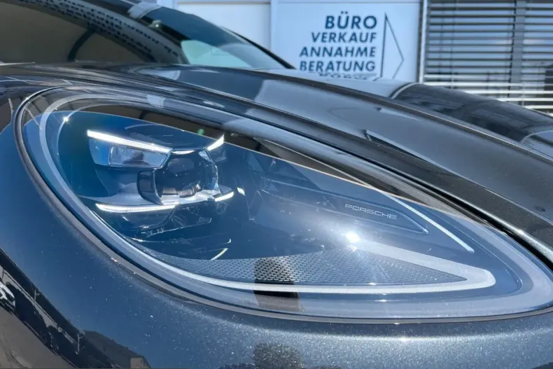Porsche Macan din 2024 cu 44.900 km - oferta POR259623 - foto 3