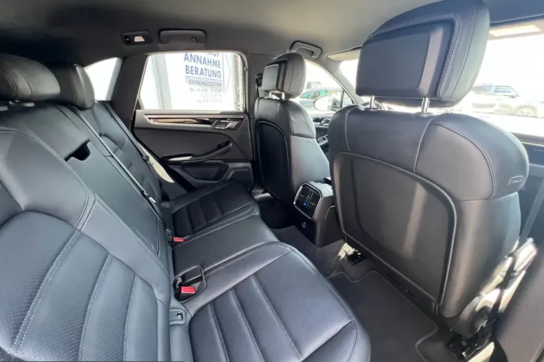 Porsche Macan din 2024 cu 44.900 km - oferta POR259623 - foto 12