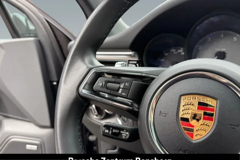 Porsche Macan din 2024 cu 42.500 km - oferta POR259624 - foto 26