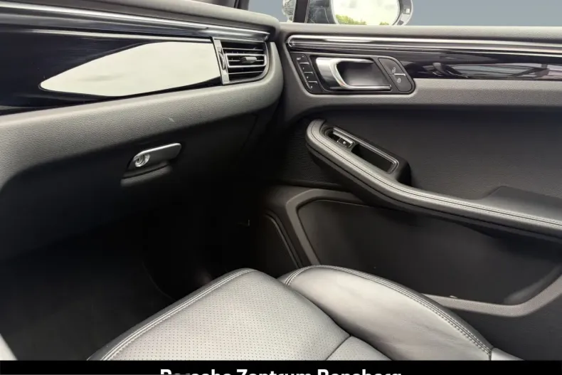 Porsche Macan din 2024 cu 42.500 km - oferta POR259624 - foto 27