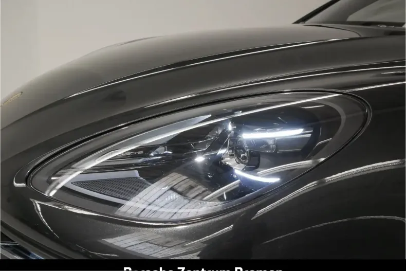 Porsche Macan din 2023 cu 24.990 km - oferta POR259625 - foto 14