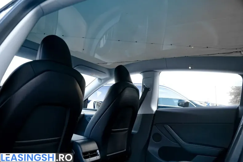 Tesla Model Y din 2023 cu 74.000 km - oferta TES259630 - foto 4
