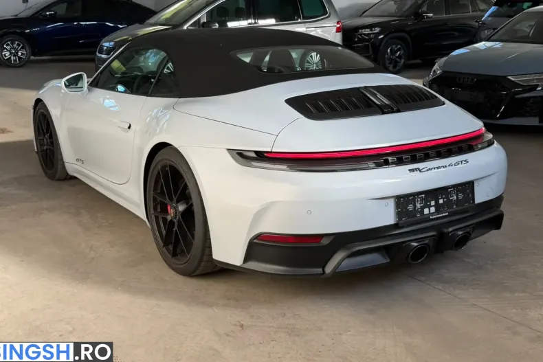 Porsche 911 din 2026 cu 4.000 km - oferta POR259640 - foto 4