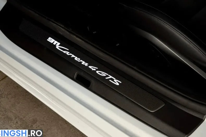 Porsche 911 din 2026 cu 4.000 km - oferta POR259640 - foto 13
