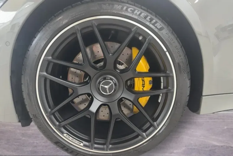 Mercedes-Benz AMG GT (Clasa GT) din 2024 cu 11.587 km - oferta MER259658 - foto 11