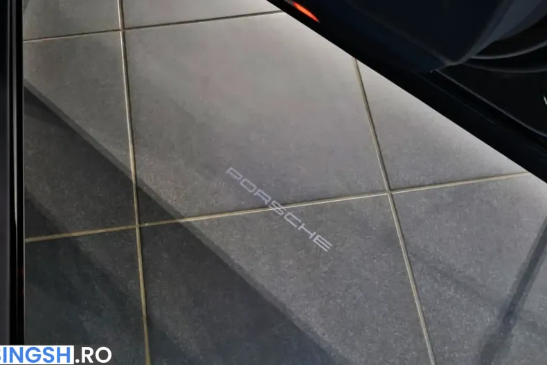 Porsche Cayenne din 2026 cu 7.900 km - oferta POR259659 - foto 13