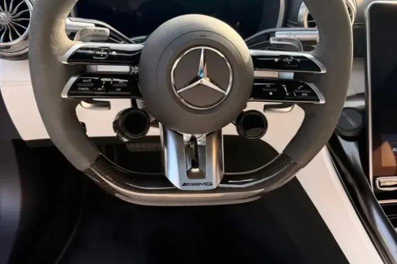 Mercedes-Benz AMG GT (Clasa GT) din 2024 cu 5.500 km - oferta MER259666 - foto 4