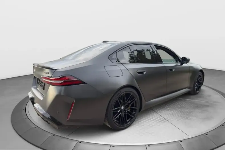 BMW M5 (Seria 5) din 2025 cu 11.000 km - oferta BMW259673 - foto 2