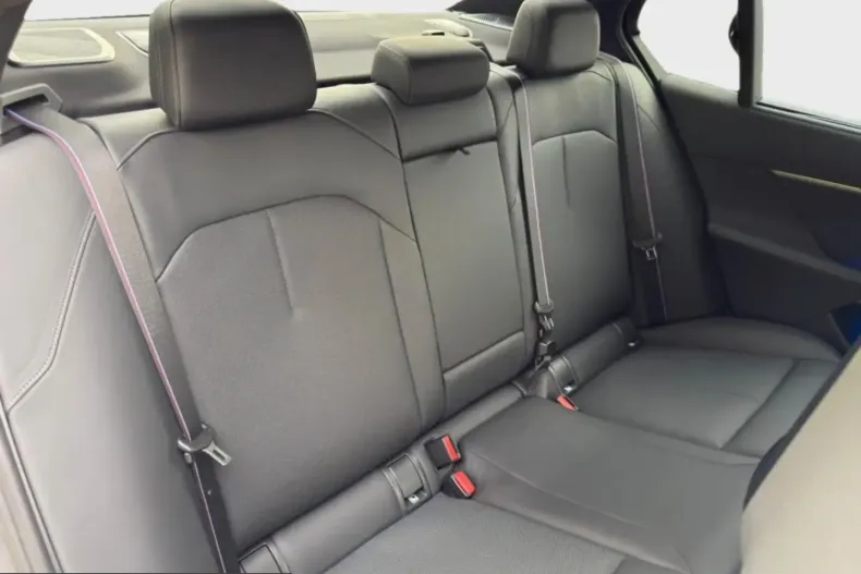 BMW M5 (Seria 5) din 2025 cu 11.000 km - oferta BMW259673 - foto 6
