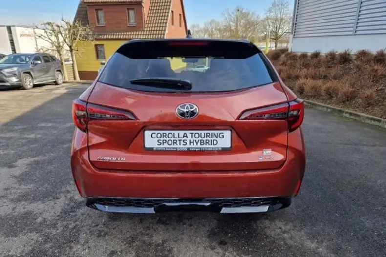 Toyota Corolla din 2025 cu 22.222 km - oferta TOY259680 - foto 4