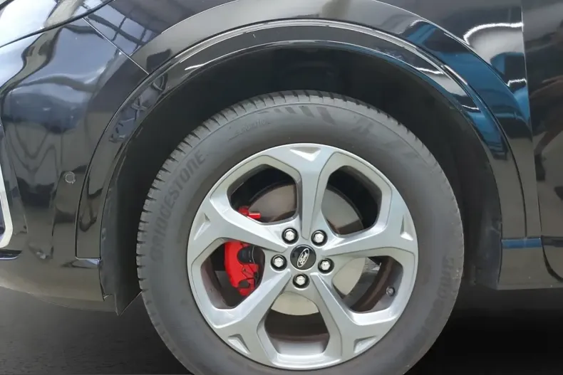Ford Kuga din 2024 cu 33.902 km - oferta FOR259683 - foto 9