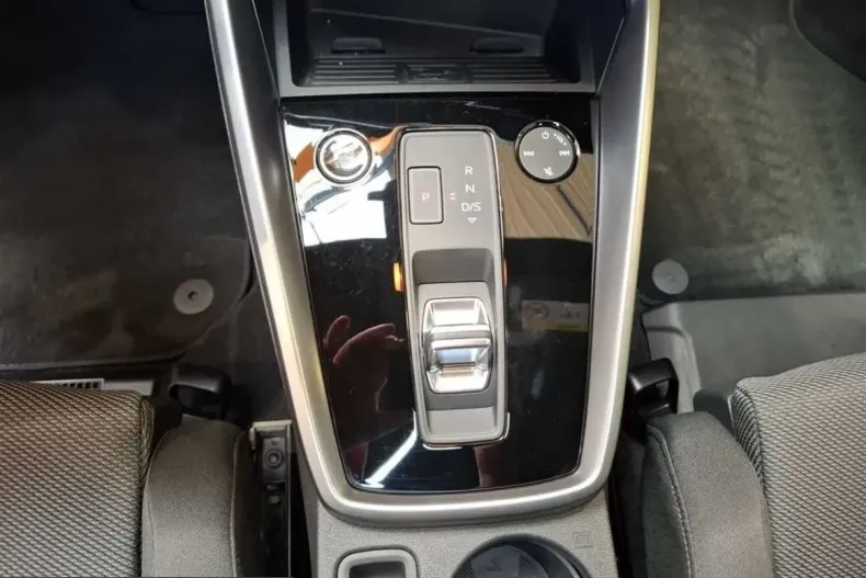 Audi A3 din 2024 cu 19.983 km - oferta AUD259684 - foto 14