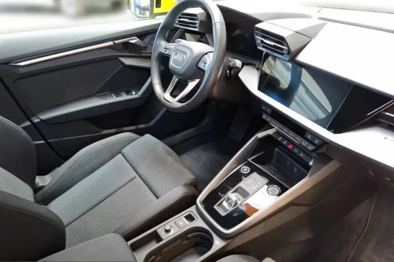 Audi A3 din 2024 cu 19.983 km - oferta AUD259684 - foto 18
