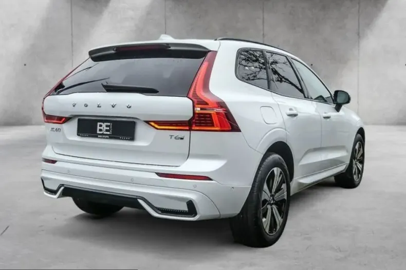 Volvo XC60 din 2025 cu 15.917 km - oferta VOL259713 - foto 3