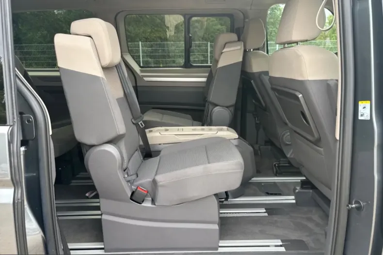 Volkswagen T7 Multivan din 2025 cu 30.000 km - oferta VOL259716 - foto 26