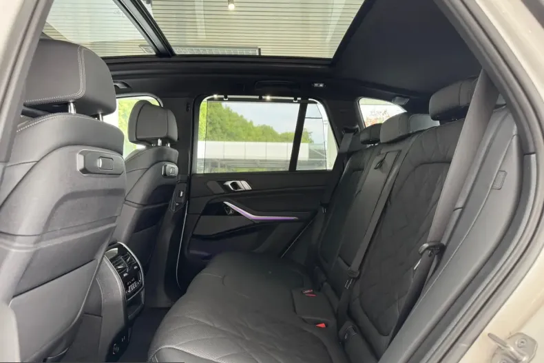 BMW X5 (Seria X) din 2024 cu 29.850 km - oferta BMW259743 - foto 34