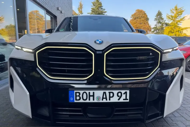 BMW XM (Seria X) din 2023 cu 27.000 km - oferta BMW259748 - foto 2