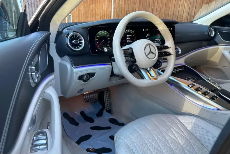 Mercedes-Benz AMG GT (Clasa GT) din 2023 cu 66.122 km - oferta MER259751 - foto 10