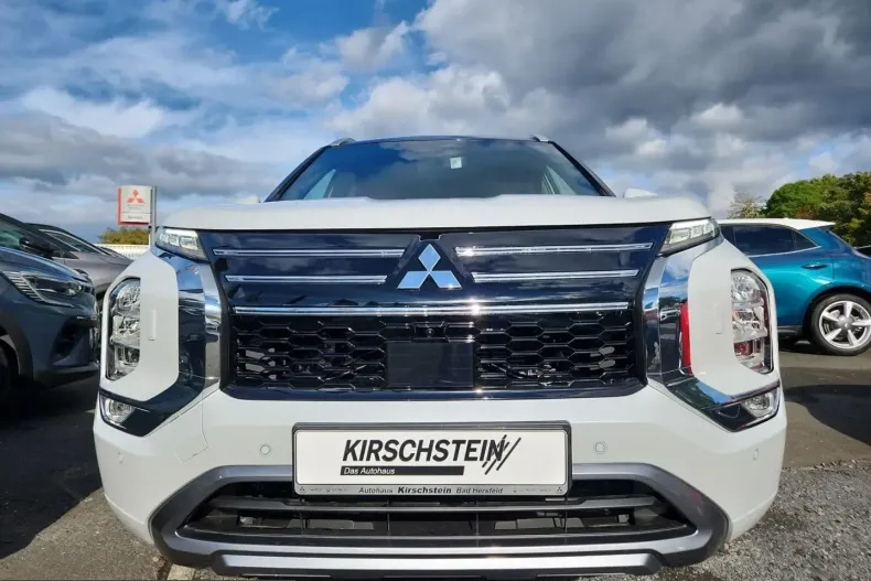 Mitsubishi Plug-in Hybrid Outlander din 2025 cu 36.824 km - oferta MIT259773 - foto 4