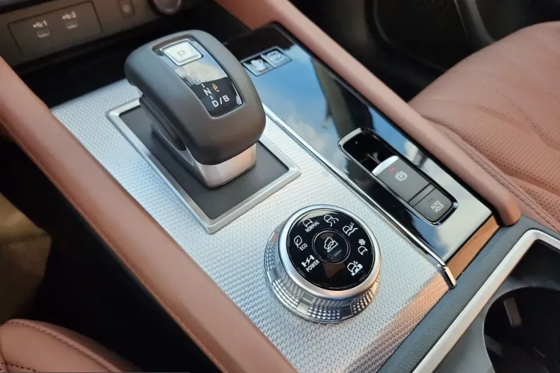 Mitsubishi Plug-in Hybrid Outlander din 2025 cu 36.824 km - oferta MIT259773 - foto 21